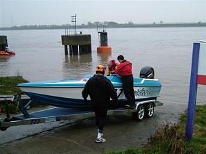 Click image for larger version

Name:	Dan Boat Race Combwich 002.jpg
Views:	249
Size:	58.9 KB
ID:	15828
