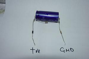 Click image for larger version

Name:	capacitor.jpg
Views:	367
Size:	18.9 KB
ID:	1743