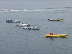 Click image for larger version

Name:	dads boat plymouth race.JPG
Views:	274
Size:	39.2 KB
ID:	18023