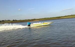 Click image for larger version

Name:	Daz boat.jpg
Views:	345
Size:	122.5 KB
ID:	21786