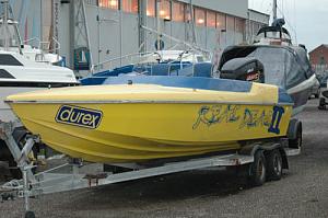 Click image for larger version

Name:	durexboat.jpg
Views:	491
Size:	38.1 KB
ID:	2232