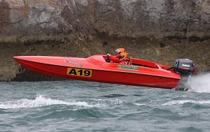 Click image for larger version

Name:	Torquay 3b Powerboat Championships  3rd Sept  2011 440 (640x404).jpg
Views:	521
Size:	173.0 KB
ID:	31786