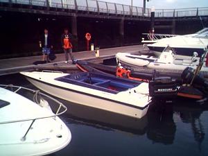 Click image for larger version

Name:	moored at haslar2.jpg
Views:	198
Size:	38.4 KB
ID:	8502